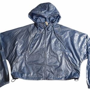 Alo Yoga Cropped Metallic Windbreaker | RN 87370 | Slate Blue Hooded Jacket | XS